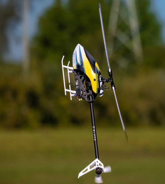 BLH01400 Blade REVOLUTION-235 CP-Heli RTFbasic